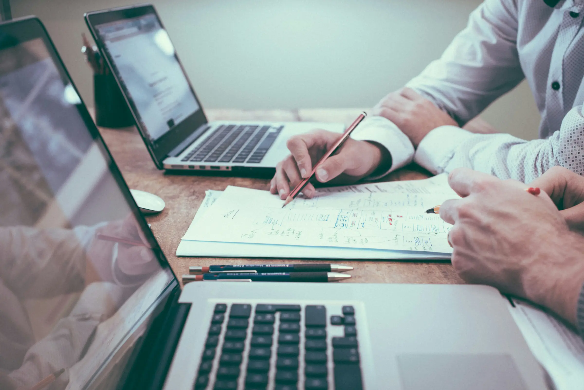 Smart rota recommendations based on historical pub data